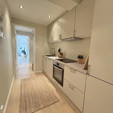 דירה - Private Balcony ברגן