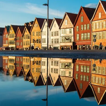 - Private Balcony Leilighet