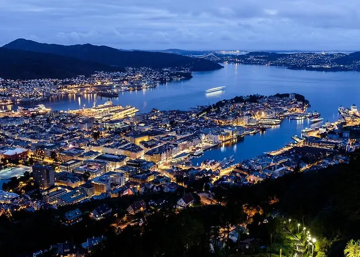 - Private Balcony Daire Bergen